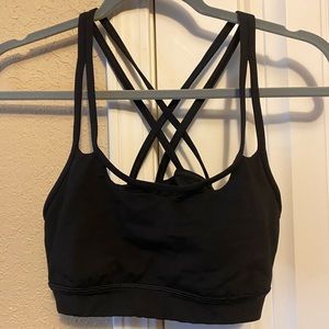 Lululemon sports bra size 6